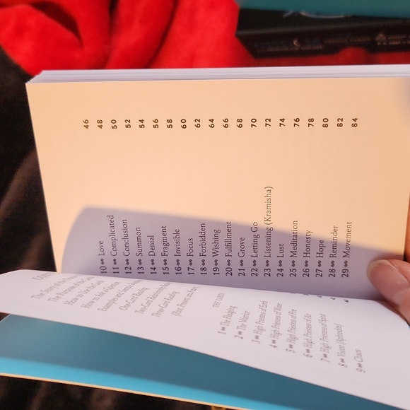 Wisdom of the House of Night Oracle Cards - Picture 12 of 13